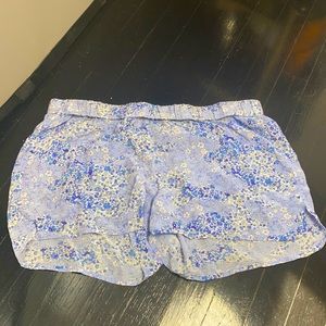 Equipment flower shorts